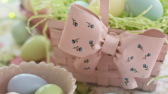 Easter Dinner Planning and Decor