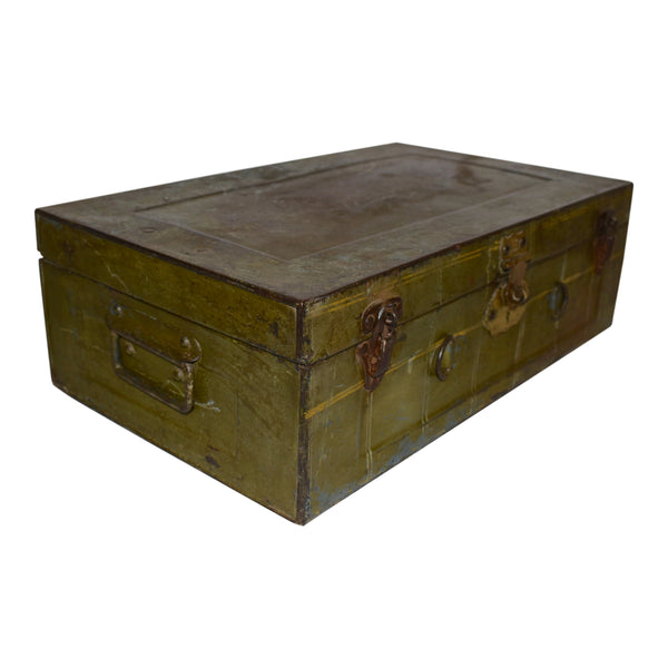 Antique Military Footlocker Trunk Chest Vintage Box coffee table steamer  trunk