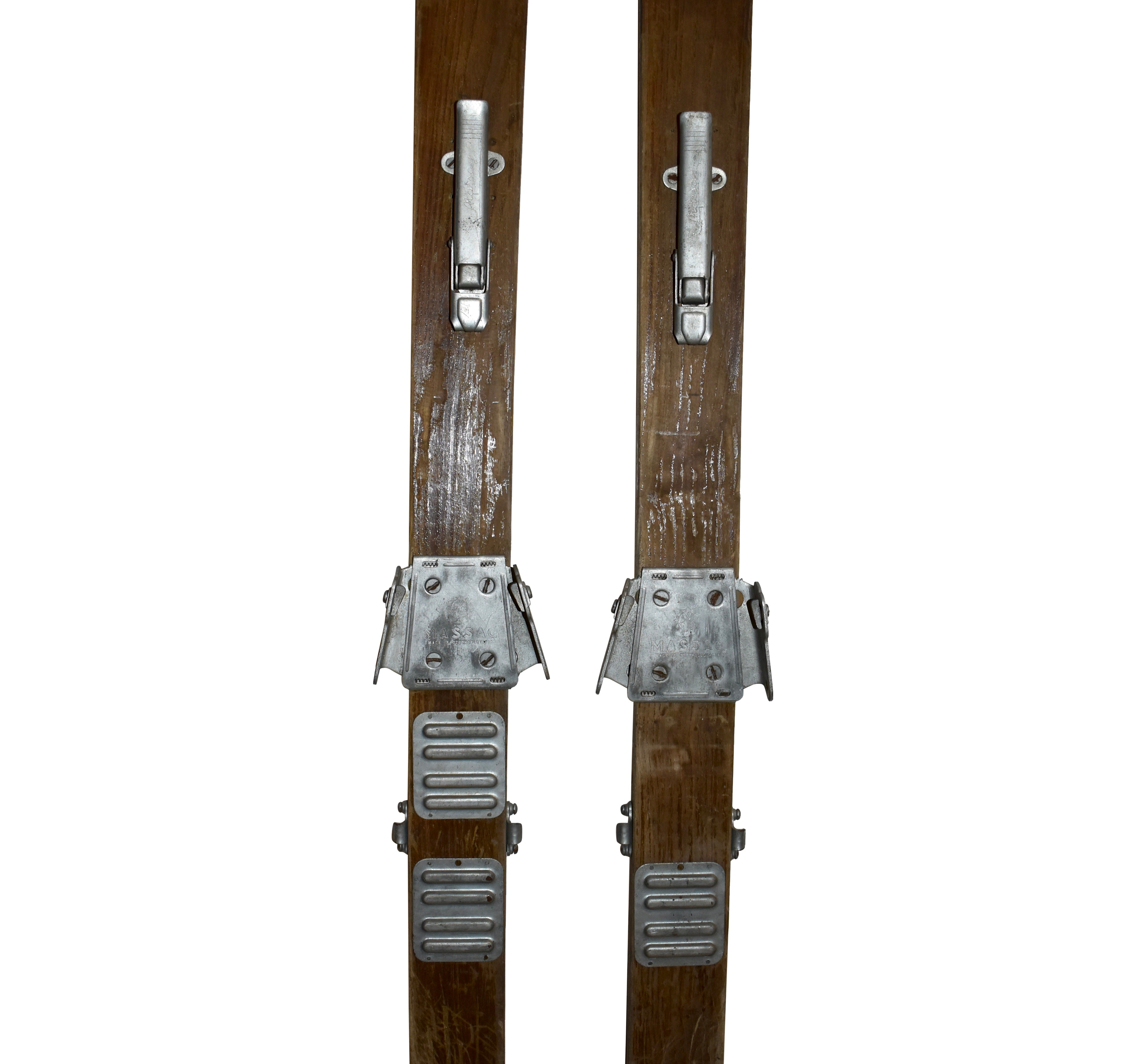 Wooden Skis with Massag Bindings