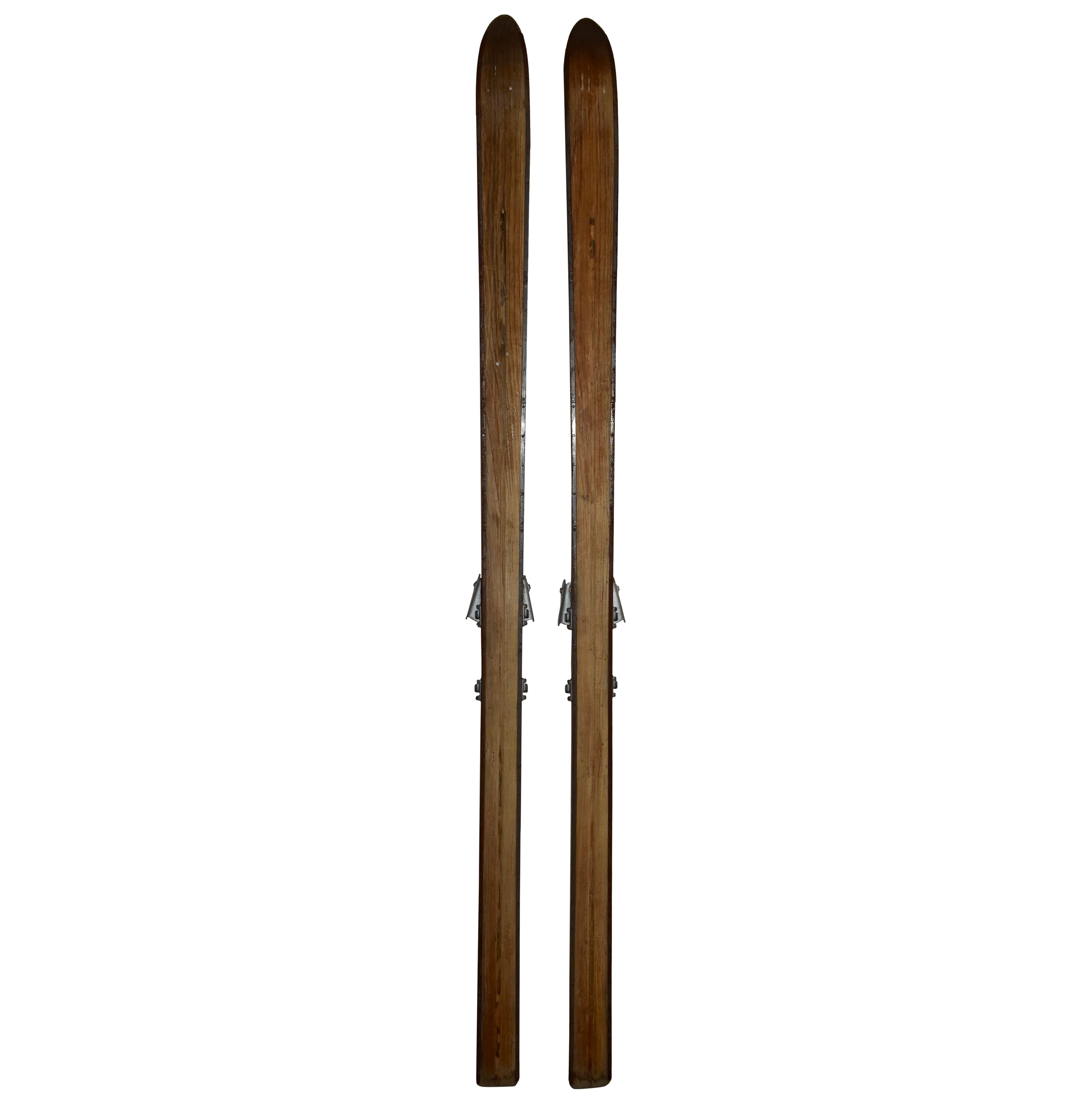 Wooden Skis with Massag Bindings