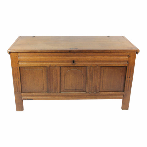Dutch Oak Trunk