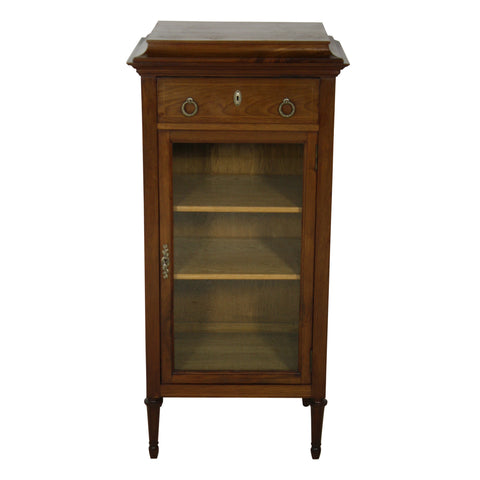 Small Vitrine